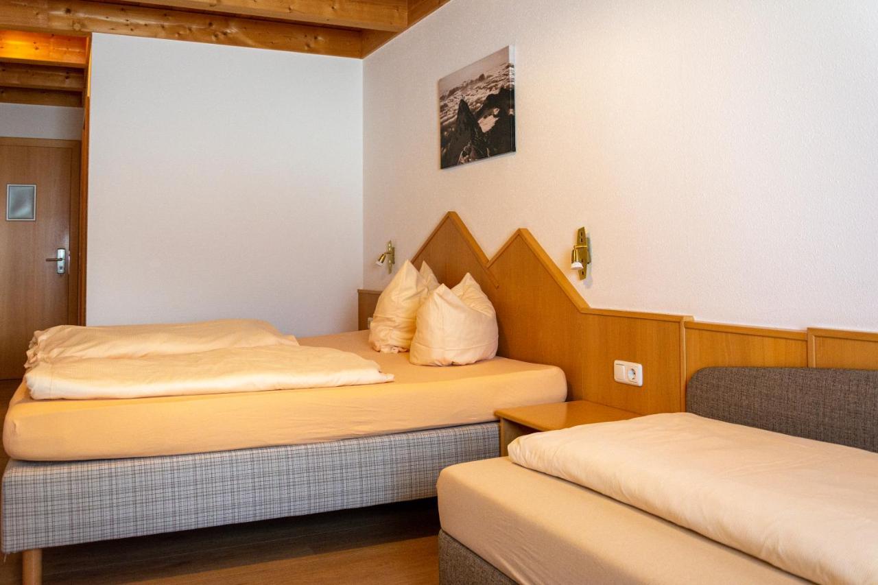 Wallackhaus Regiojet Hotels Heiligenblut Room photo